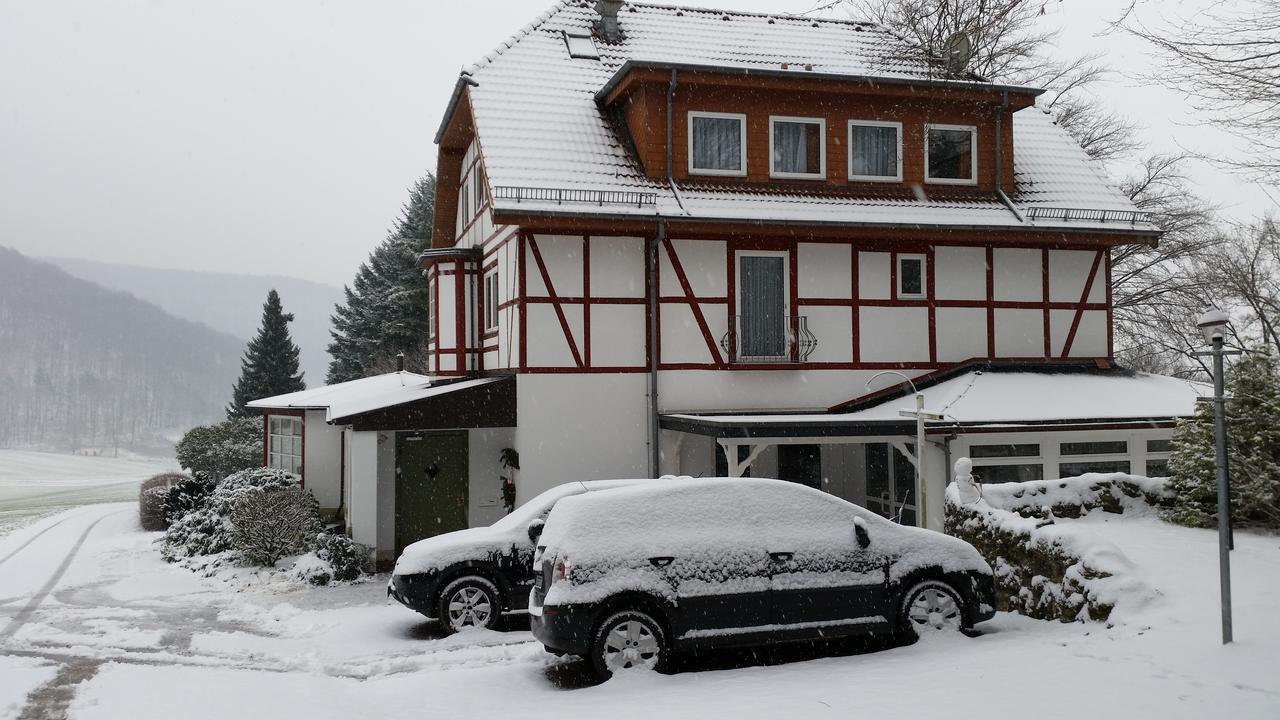 Landgasthaus Zu Den Erdfaellen Бад Пирмонт Екстериор снимка