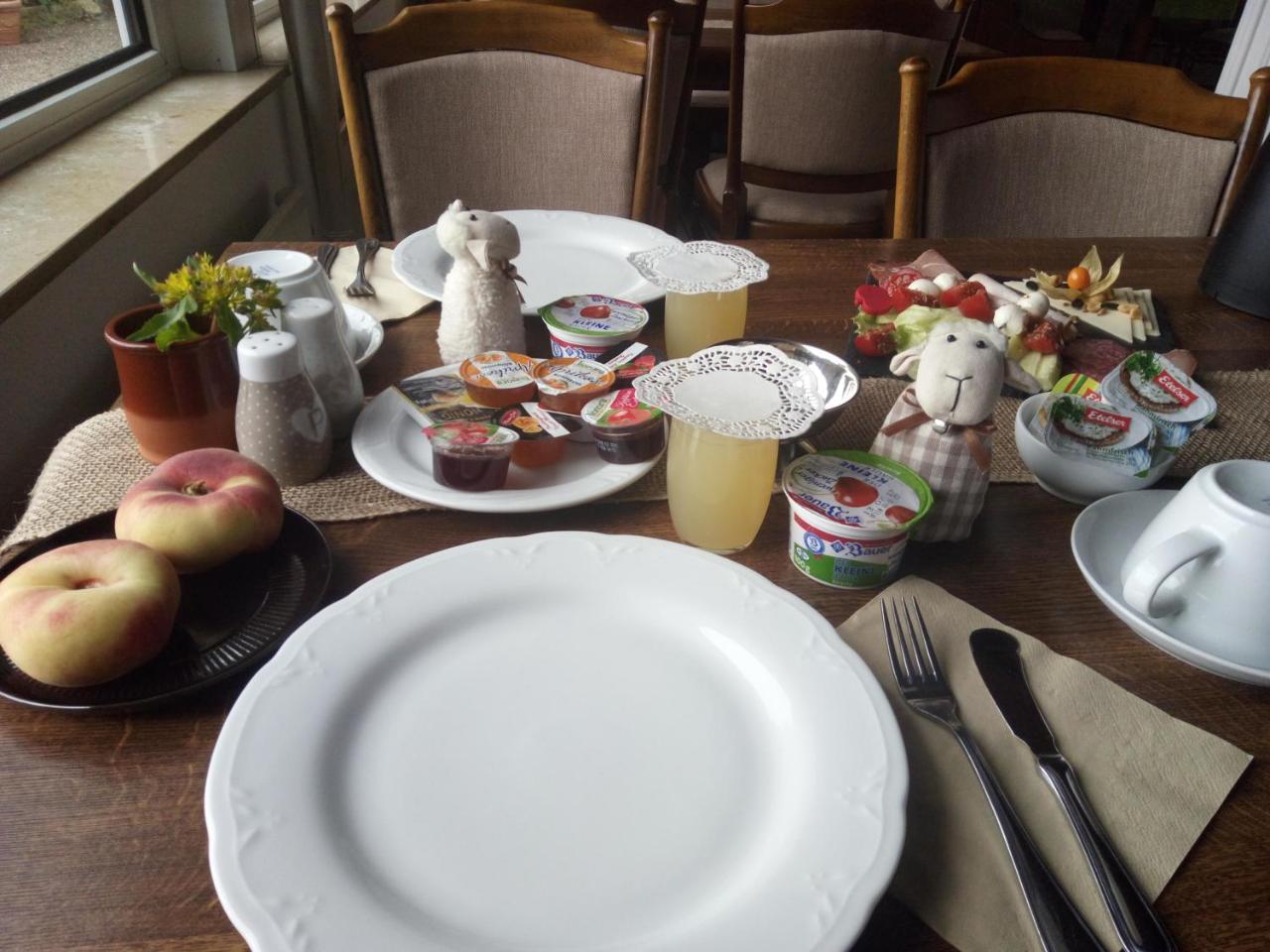 Landgasthaus Zu Den Erdfaellen Бад Пирмонт Екстериор снимка